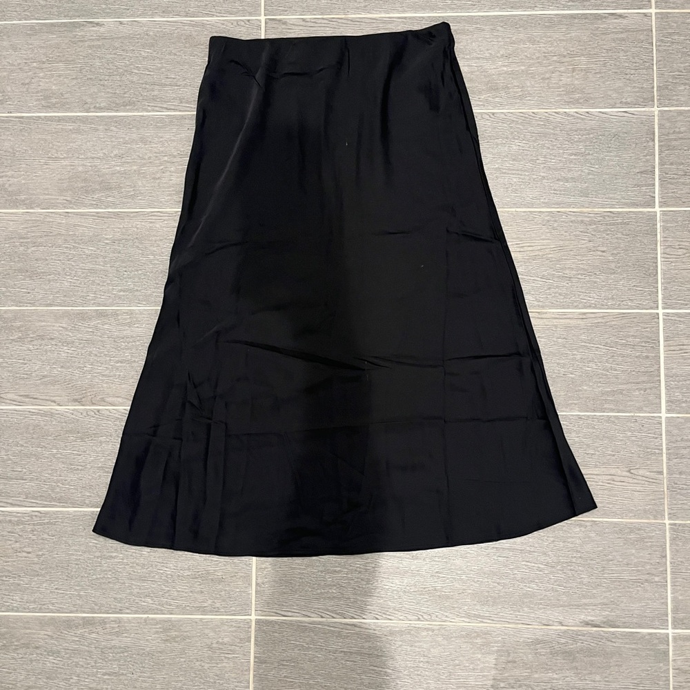 H&M Satin Black Women's Skirt